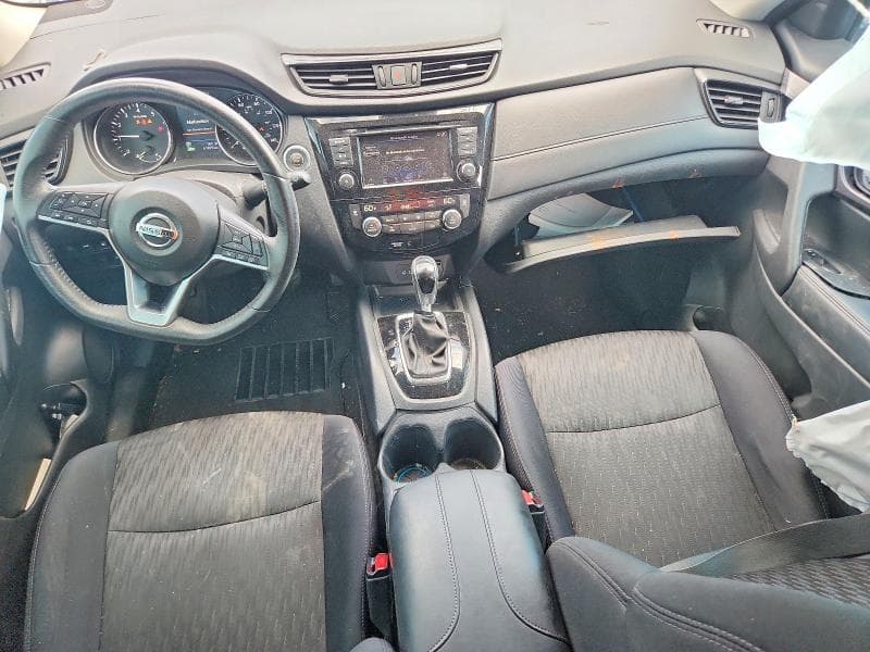 2019 NISSAN ROGUE SV 8