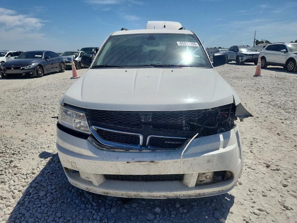 2020 DODGE JOURNEY SE 5