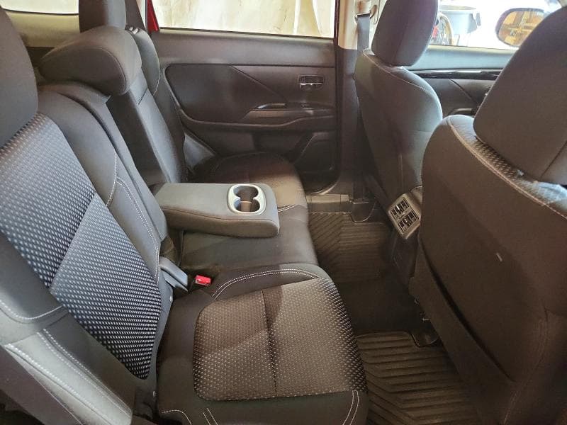 2020 MITSUBISHI OUTLANDER SE 11