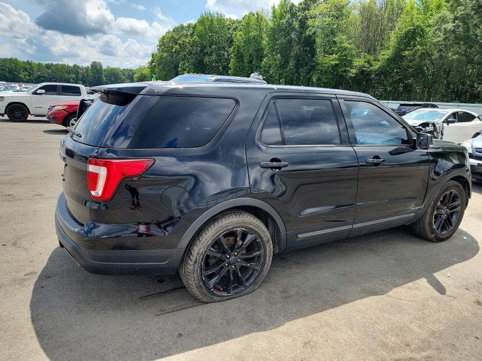 2018 FORD EXPLORER XLT 3