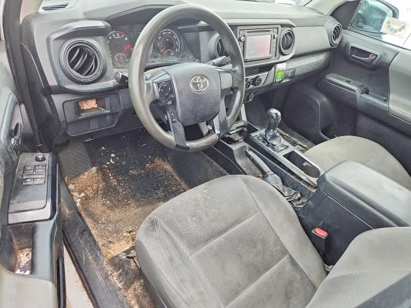 2017 TOYOTA TACOMA SR 8