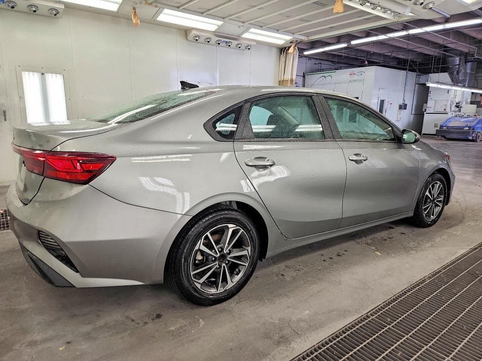 2022 KIA FORTE LXS 3