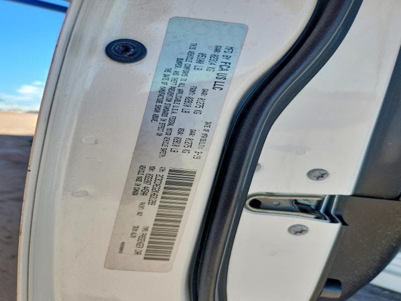 2019 CHRYSLER 300 LIMITED 12