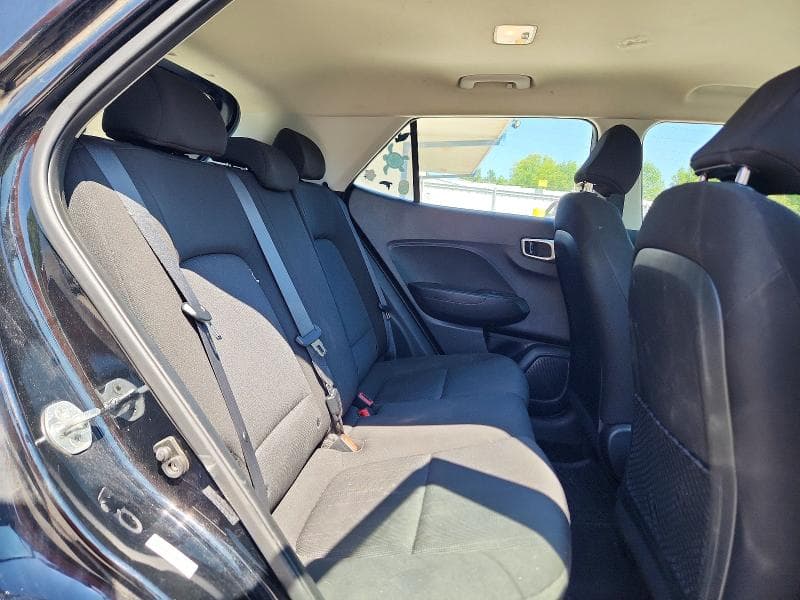 2021 HYUNDAI VENUE SE 10