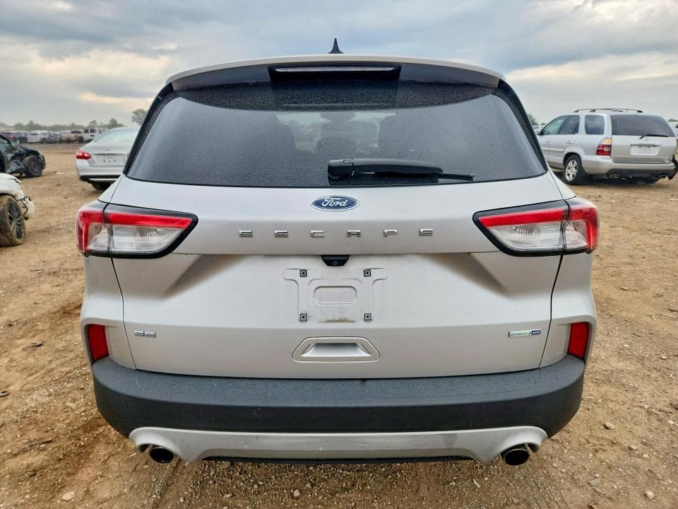 2020 FORD ESCAPE SE 6