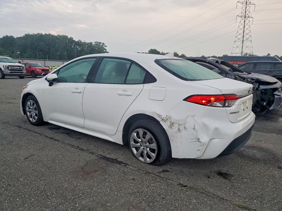 2024 TOYOTA COROLLA LE 2