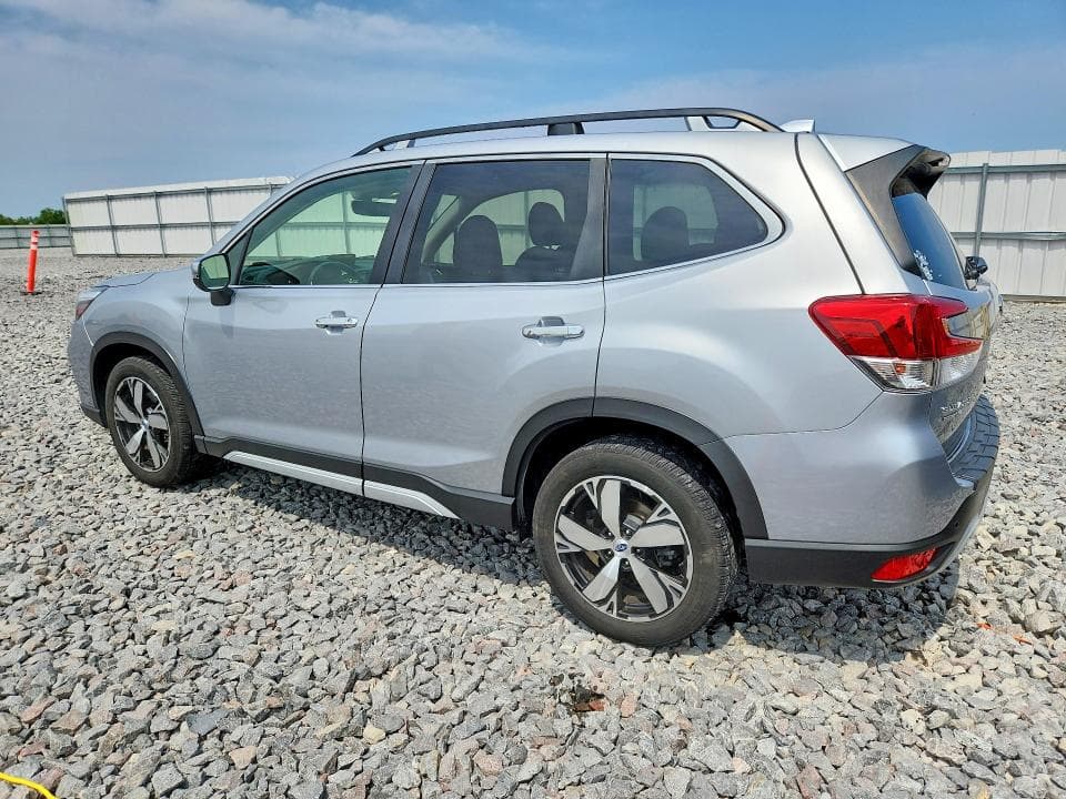 2019 SUBARU FORESTER TOURING 2