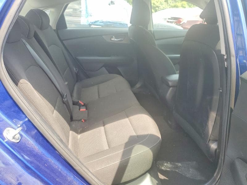 2019 KIA FORTE LXS 10