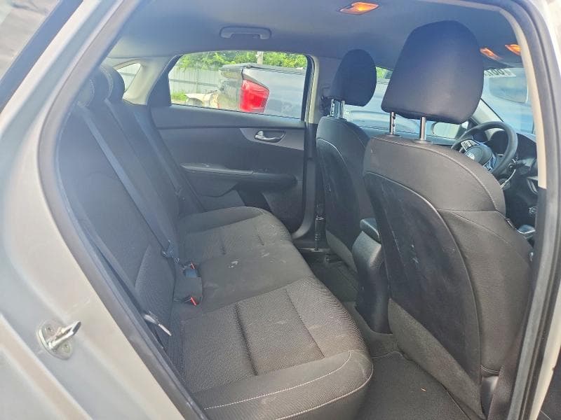 2019 KIA FORTE LXS 10