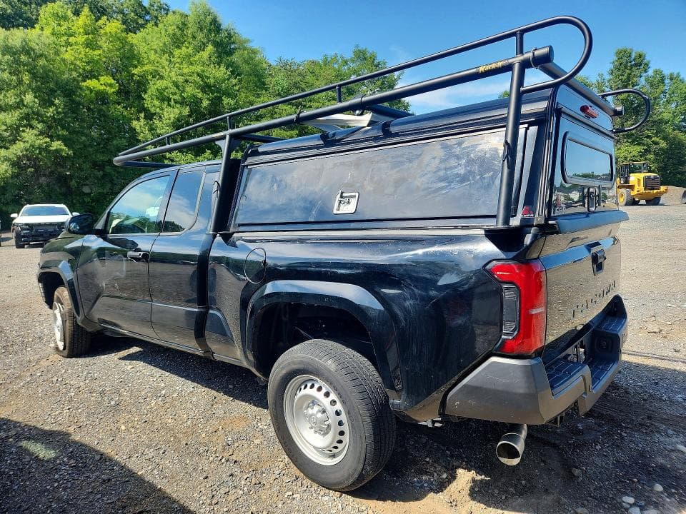 2025 TOYOTA TACOMA SR 2