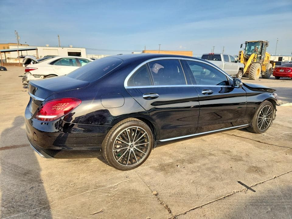 2021 MERCEDES-BENZ C 300 3