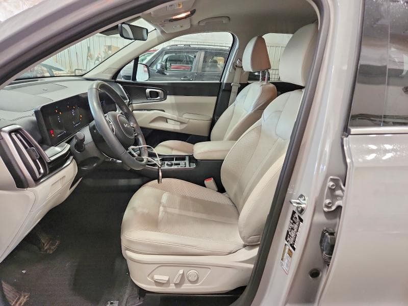 2025 KIA SORENTO S 7