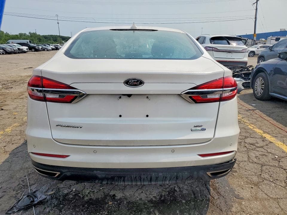 2019 FORD FUSION SE 6
