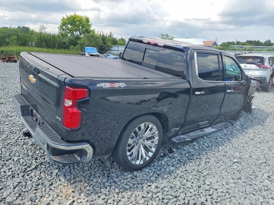 2023 CHEVROLET SILVERADO K1500 LTZ 3