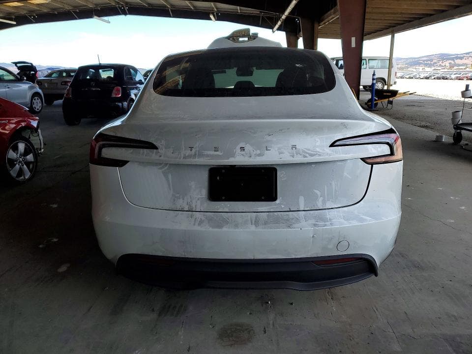 2024 TESLA MODEL 3 6