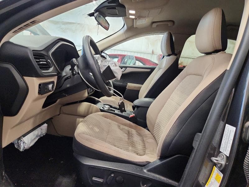 2020 FORD ESCAPE SE 7