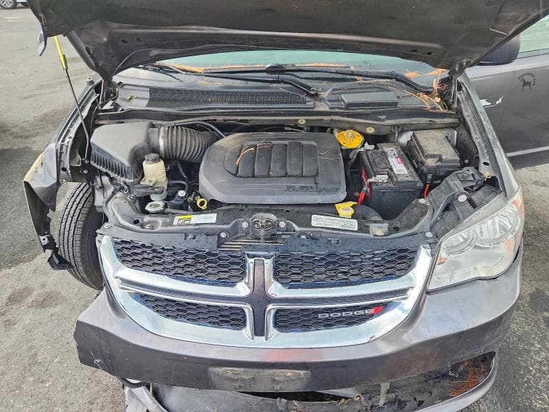 2019 DODGE GRAND CARAVAN SE 12