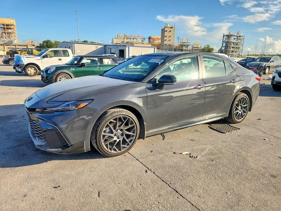 2026 TOYOTA CAMRY SE - 1