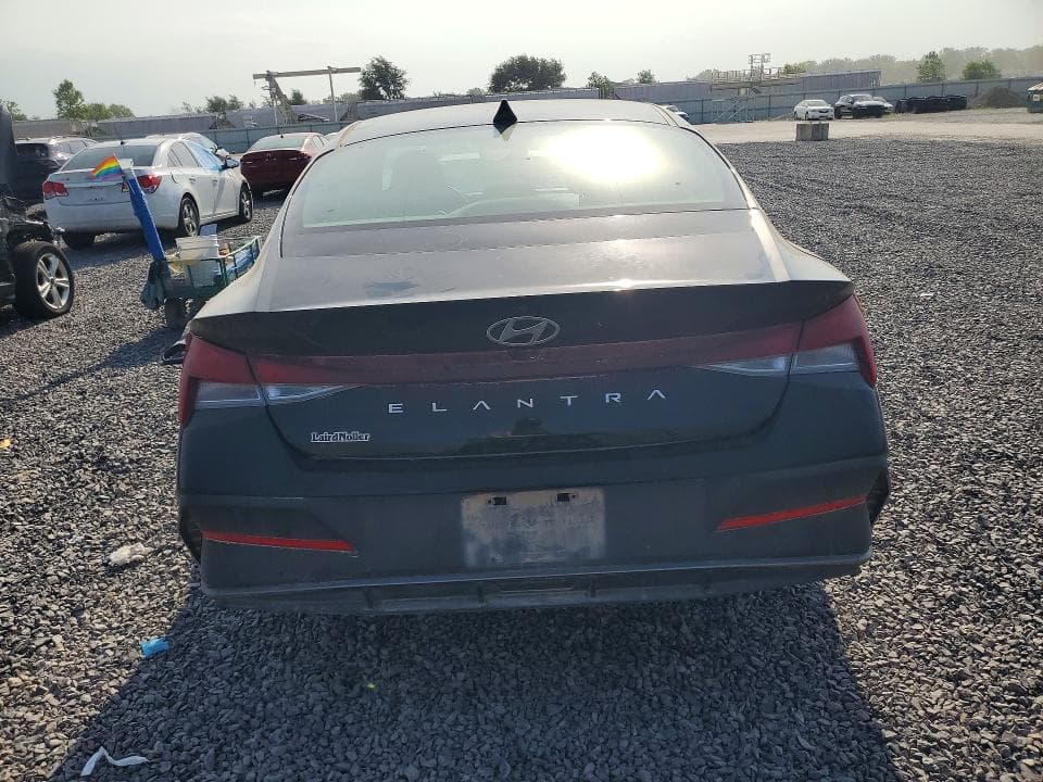 2024 HYUNDAI ELANTRA SEL 6