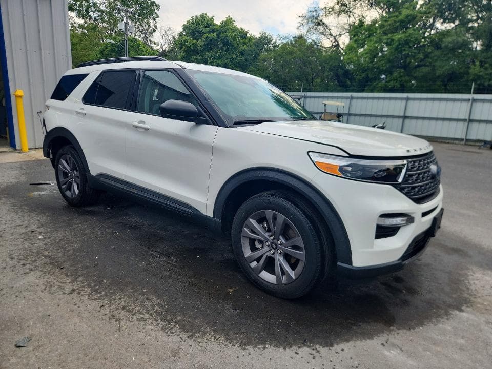 2021 FORD EXPLORER XLT 4