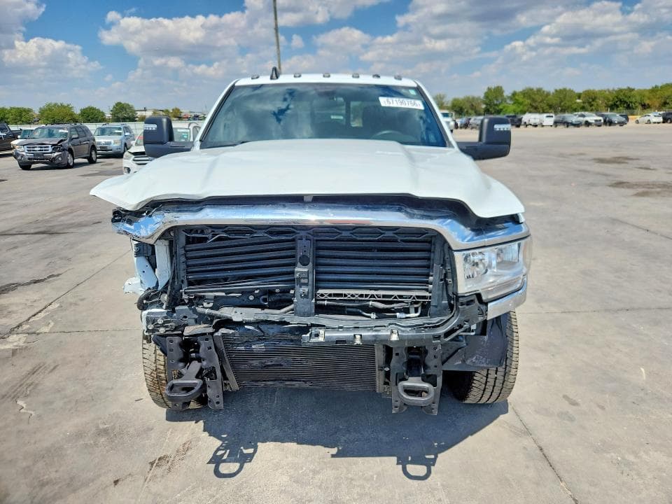 2023 RAM 2500 TRADESMAN 5