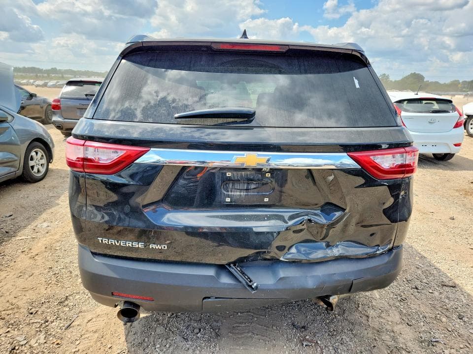 2018 CHEVROLET TRAVERSE LS 6
