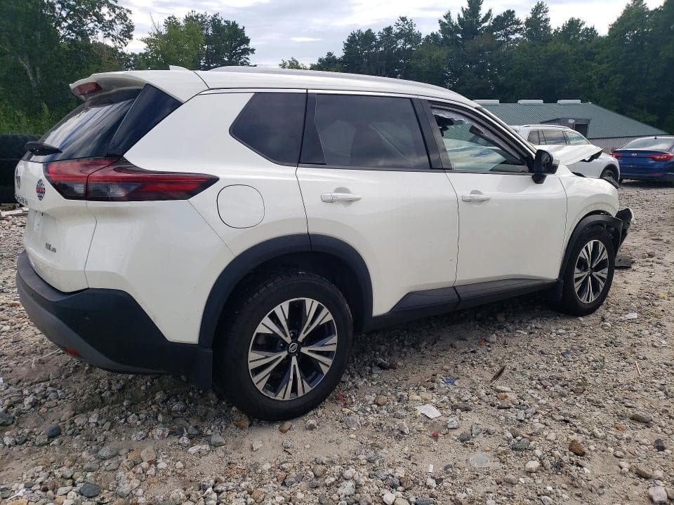 2021 NISSAN ROGUE SV 3
