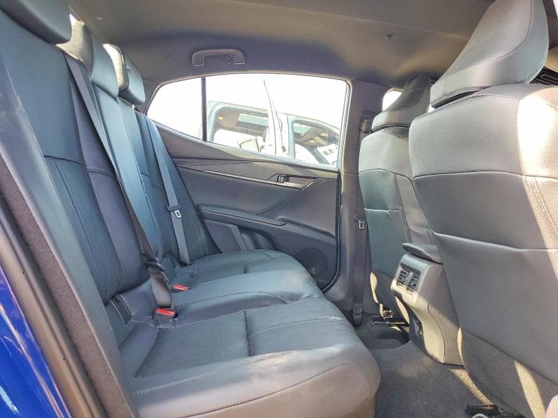 2025 TOYOTA CAMRY XSE 10