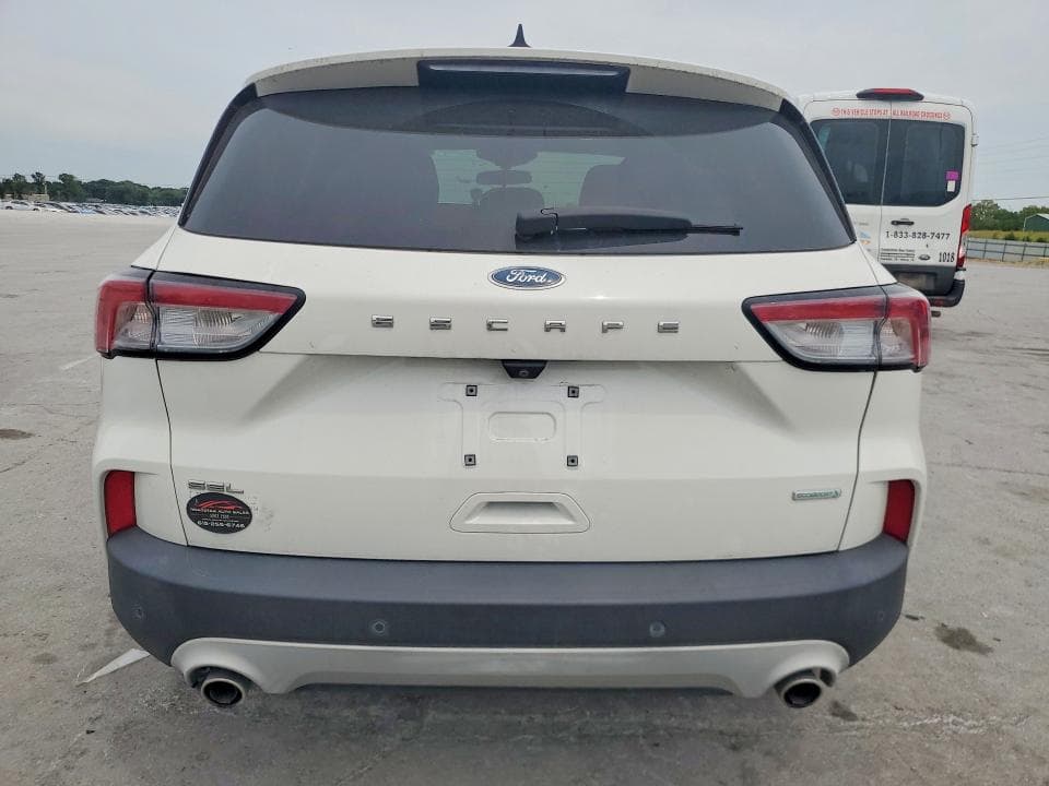 2020 FORD ESCAPE SEL 6