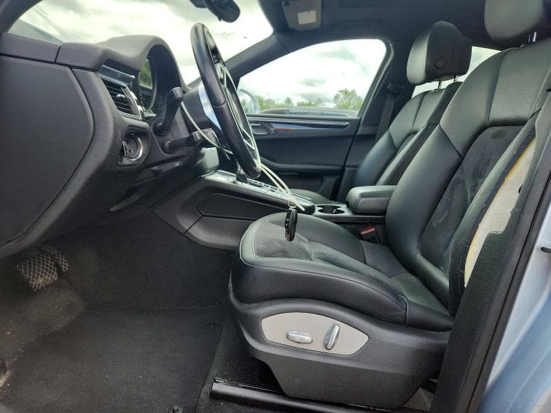 2018 PORSCHE MACAN 7