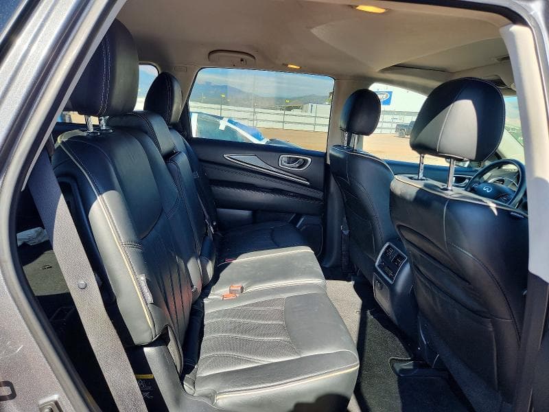 2019 INFINITI QX60 LUXE 10