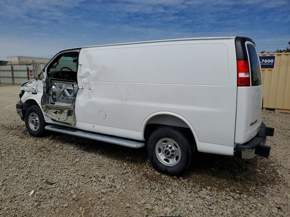2026 GMC SAVANA G2500 2