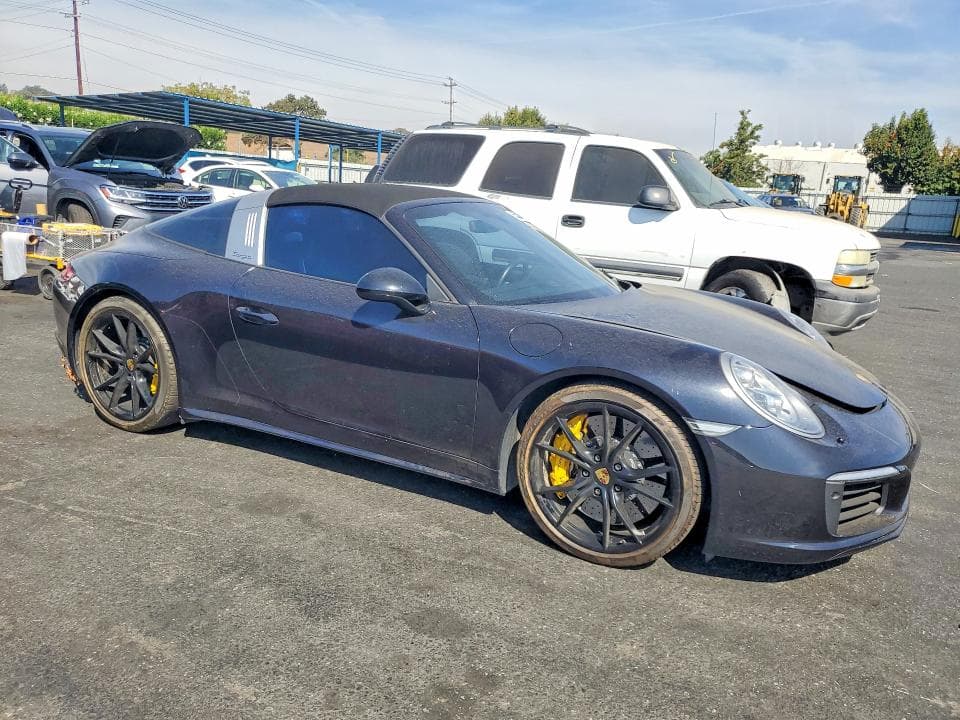 2017 PORSCHE 911 TARGA S 4