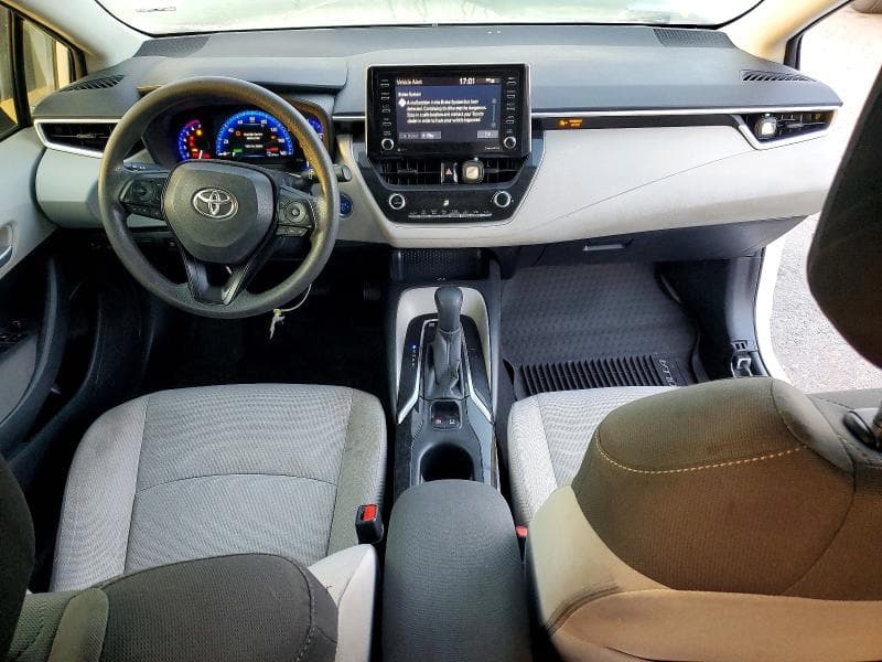 2021 TOYOTA COROLLA LE 8