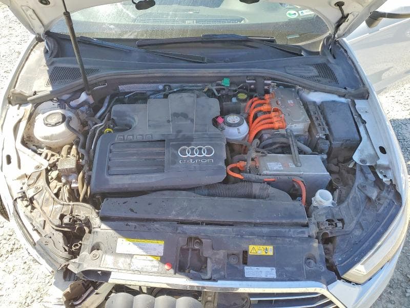 2018 AUDI A3 E-TRON PREMIUM PLUS 11