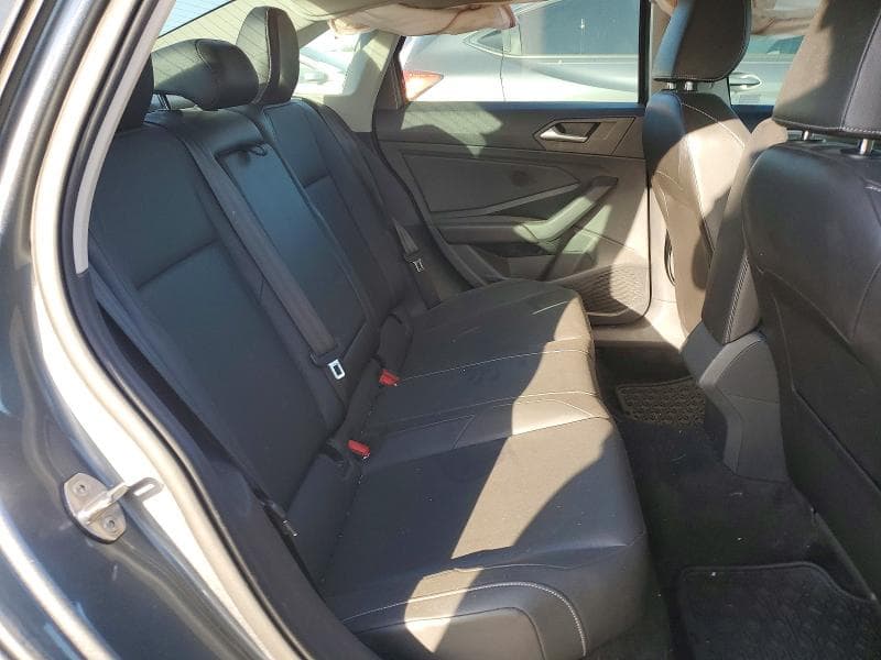 2019 VOLKSWAGEN JETTA SEL 10