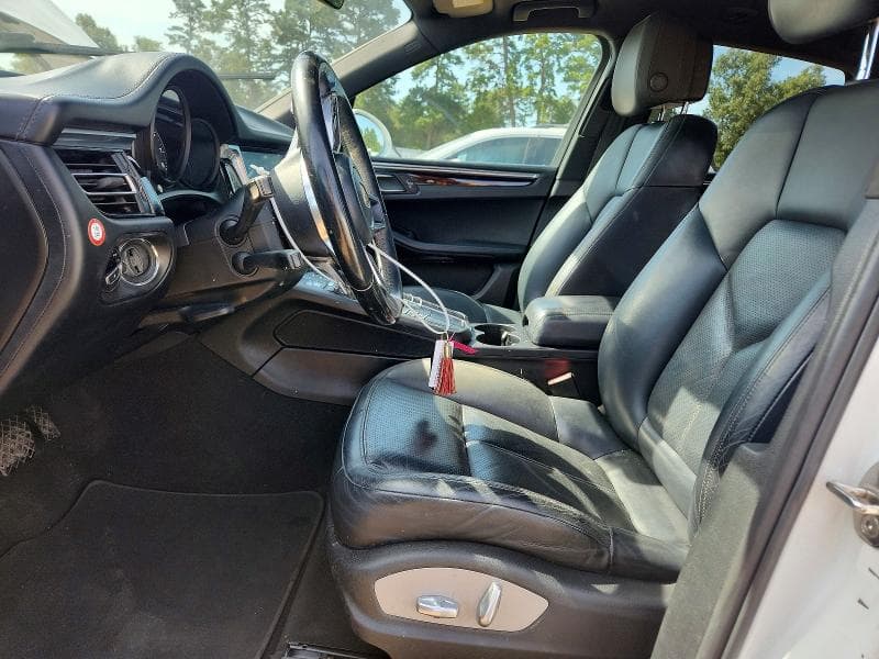 2019 PORSCHE MACAN 7