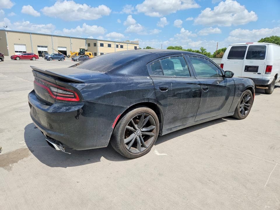 2018 DODGE CHARGER SXT 3