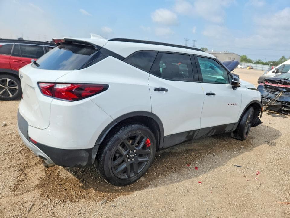 2021 CHEVROLET BLAZER 2LT 3