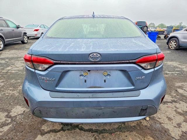 2020 TOYOTA COROLLA XLE 6
