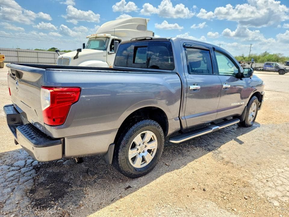 2018 NISSAN TITAN SV 3