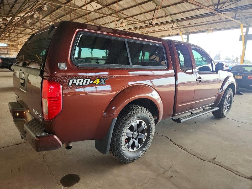 2017 NISSAN FRONTIER PRO-4X 3