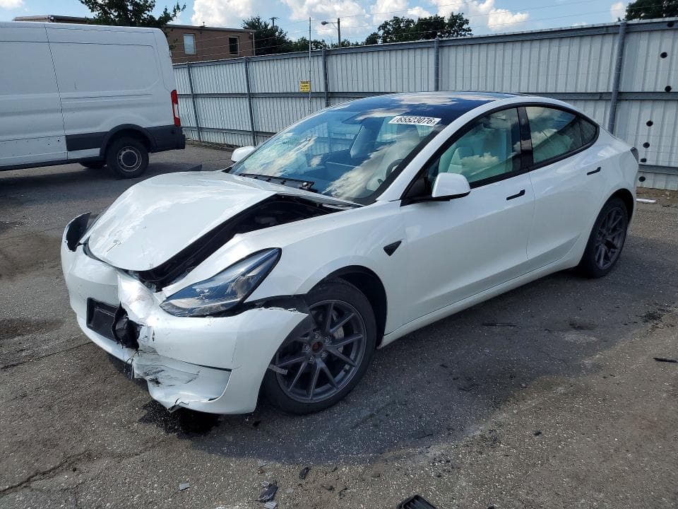 2023 TESLA MODEL 3 - 1
