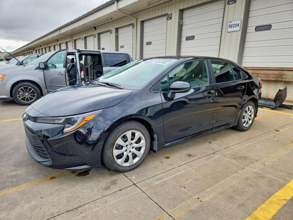 2024 TOYOTA COROLLA LE - 1