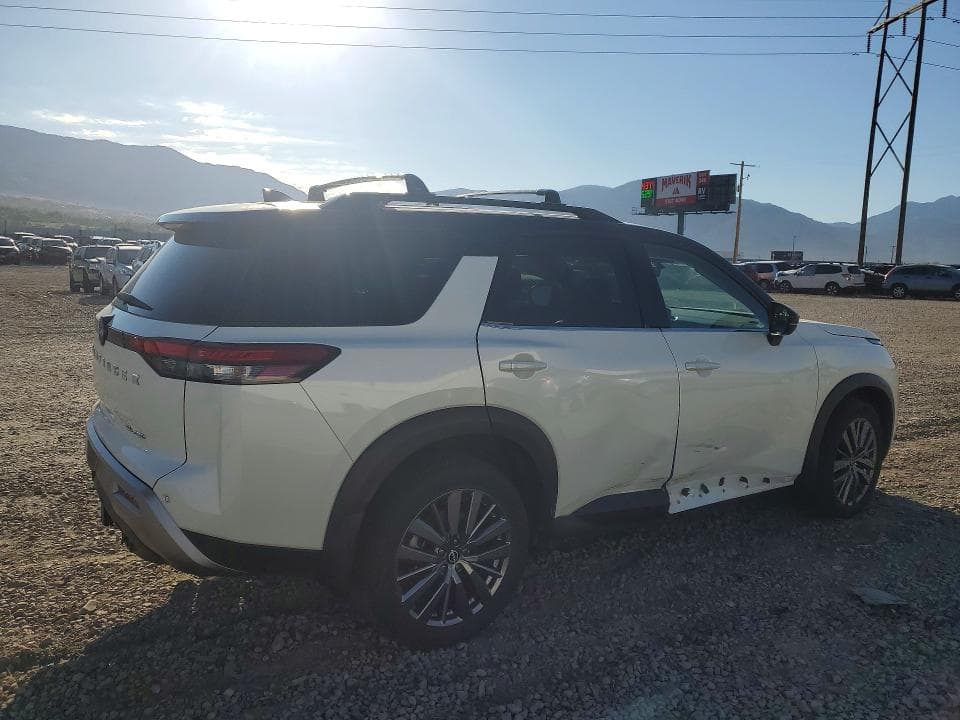2024 NISSAN PATHFINDER SL 3