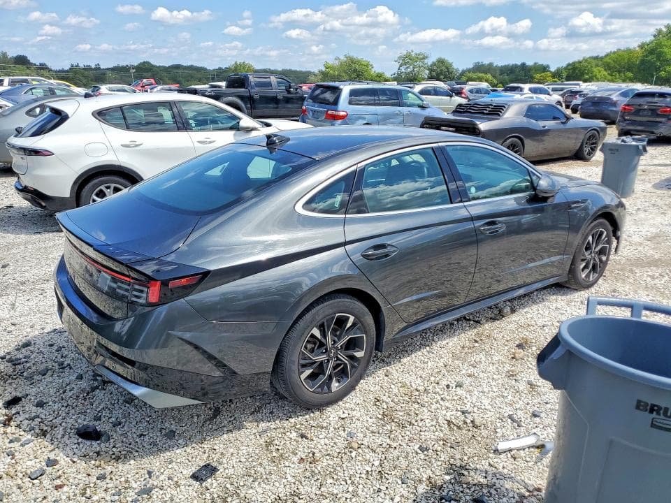 2025 HYUNDAI SONATA SEL 3