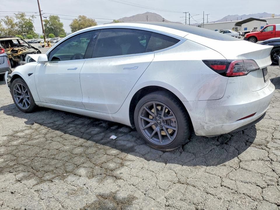 2020 TESLA MODEL 3 2