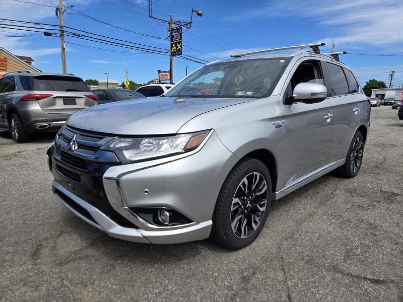 2018 MITSUBISHI OUTLANDER SE 2