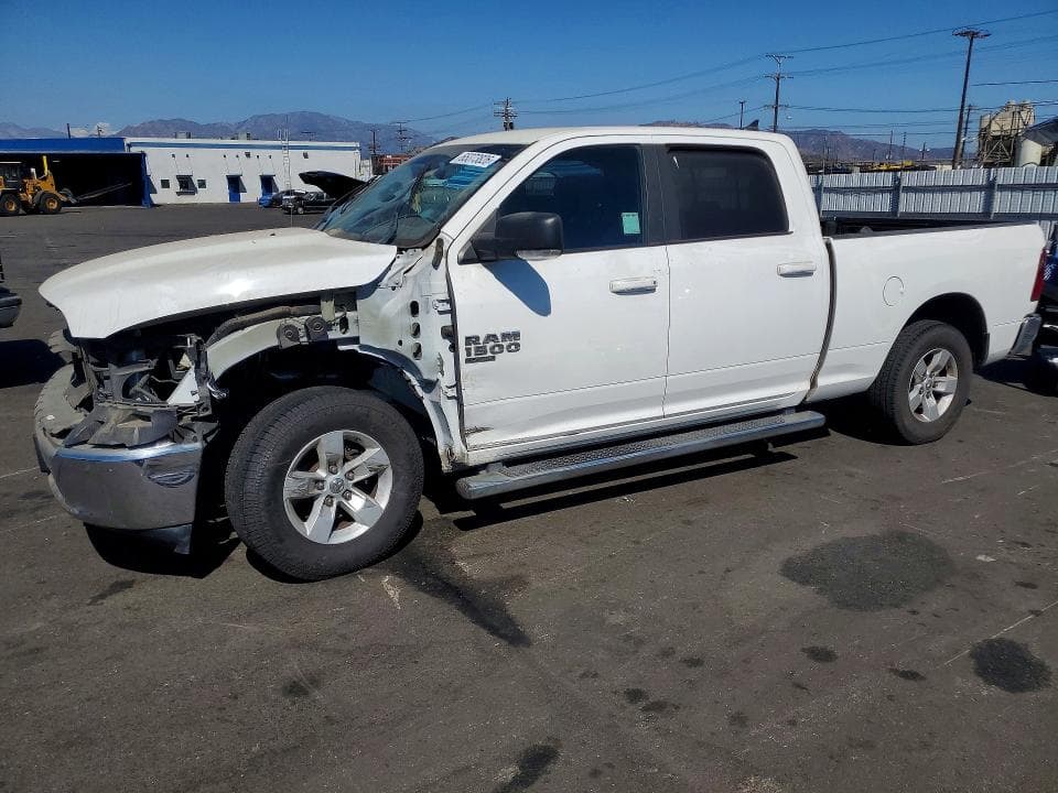 2020 RAM 1500 CLASSIC SLT - 1