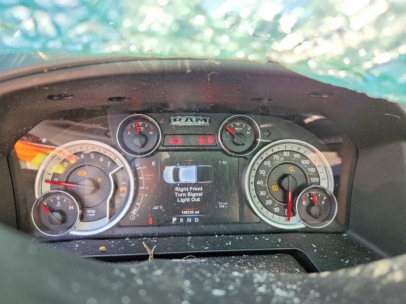 2018 RAM 1500 SLT 9